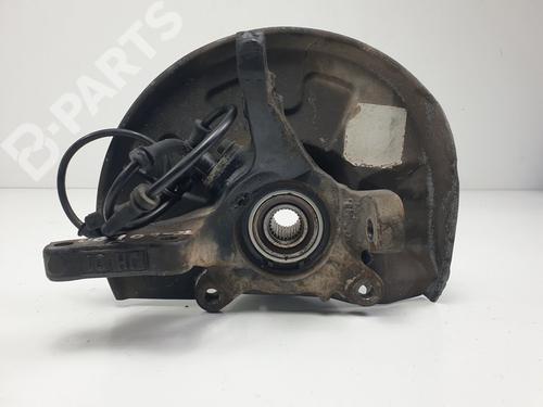 Right front steering knuckle VOLVO S40 I (644) 1.9 DI | BP11271643M26 