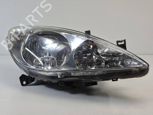 Used Right headlight Right headlight PEUGEOT 307 (3A/C) 2.0 HDi 90 (90 hp) 40287850 40287850