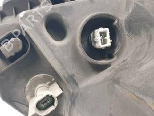 Right headlight RENAULT TRAFIC II Bus (JL) 2.5 dCi 145 (JL0J) | BP27554114C29