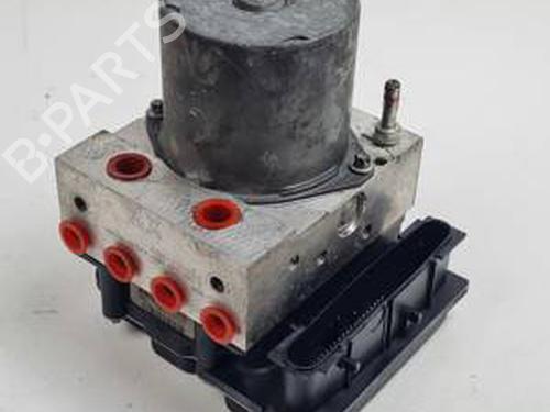 Módulo de ABS TOYOTA AURIS (_E15_) 1.4 D-4D (NDE150_, NDE150R) (90 hp) 31656708