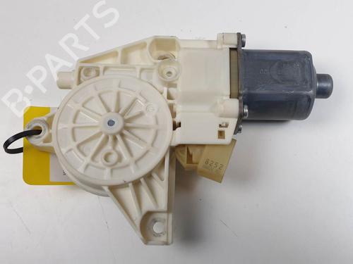 Used Right front window motor Right front window motor MERCEDES-BENZ C-CLASS (W204) C 220 CDI (204.008) (170 hp) 28688804 28688804