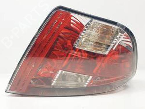 Used Left taillight FIAT STILO (192_) 1.4 16V (192AXH1B, 192BXH1B) (95 hp) 31058798