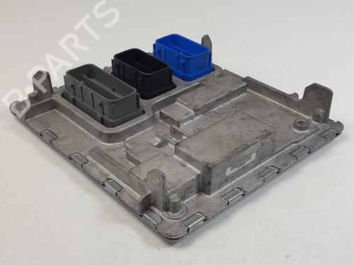 engine-control-unit-ecu-opel-astra-k-b16-2015-2016-2017-2018-2019-2020-2021-2022-36488084 main image