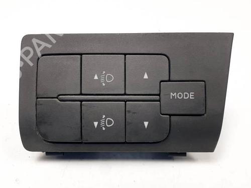 Used Headlight switch Headlight switch CITROËN JUMPER II Van 2.2 HDi 100 (101 hp) 17518160 17518160
