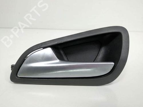 Used Rear right interior door handle Rear right interior door handle FORD FOCUS III 1.6 TDCi (115 hp) 7784855 7784855
