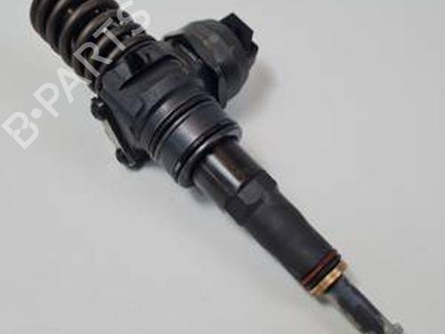 Injecteur SKODA ROOMSTER (5J7) 1.4 TDI (80 hp) 30450686
