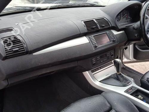 Right front fog light BMW X5 (E53) 3.0 i | BP7111335C31 - Image 11