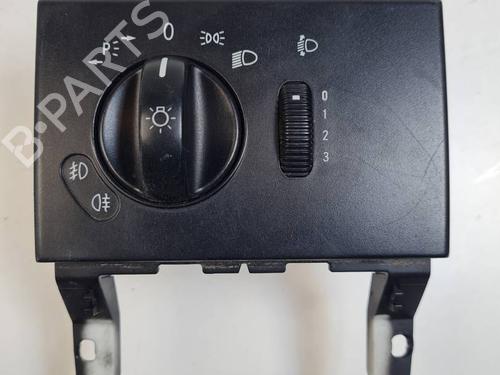 Used Headlight switch Headlight switch MERCEDES-BENZ VITO Bus (W639) 109 CDI (639.701, 639.703, 639.705) (95 hp) 36000571 36000571