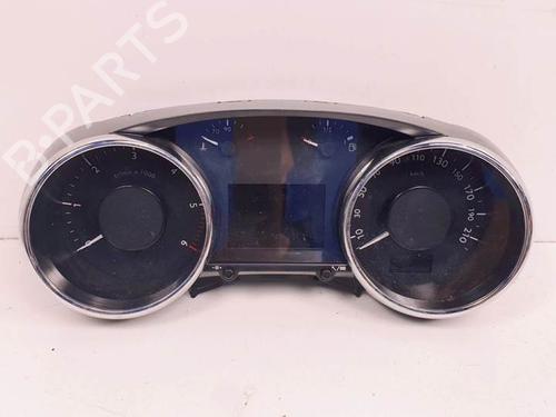 Used Instrument cluster PEUGEOT 5008 (0U_, 0E_) 1.6 HDi (112 hp) 15353515