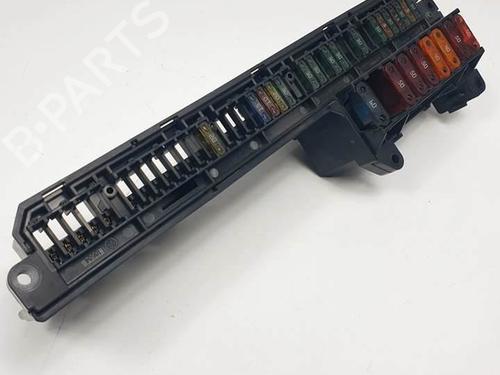 Used Fuse box BMW 5 (E60) 530 d (218 hp) 19339806