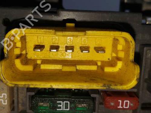 Fuse box PEUGEOT 407 (6D_) 2.0 HDi 135 (6DRHRH, 6DRHRE, 6DRHRG, 6DRHRJ) | BP30694303E1 