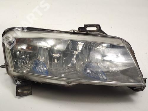 Used Right headlight Right headlight FIAT STILO (192_) 1.6 16V (192_XB1A) (103 hp) 8939910 8939910