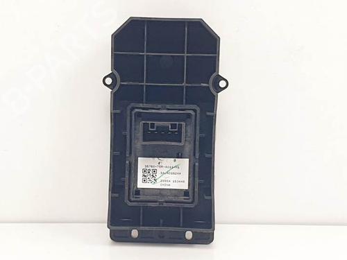 Right front window switch HONDA JAZZ IV (GK_) 1.3 | BP16879929I26 