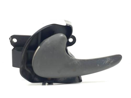 Used Front left interior door handle Front left interior door handle MERCEDES-BENZ SPRINTER 2-t Van (B901, B902) 208 CDI (901.661, 901.662, 902.661, 902.662) (82 hp) 19775200 19775200