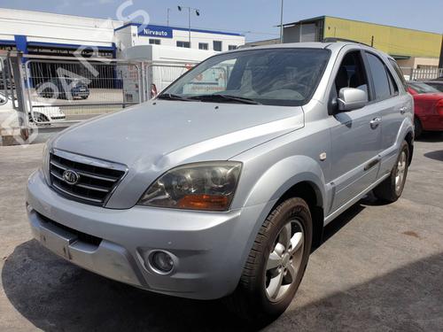Brugte KIA SORENTO I (JC) 2.5 CRDi 4887049