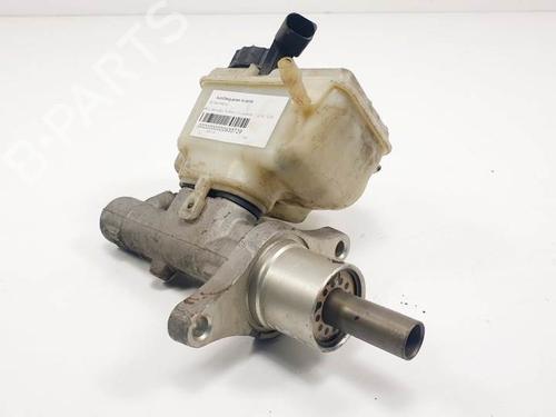 Used Brake master cylinder VW TOURAN (1T1, 1T2) 1.9 TDI (105 hp) 13879715