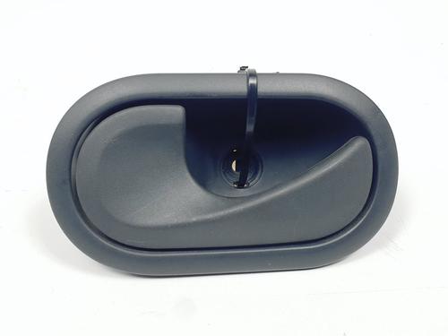 Used Rear left interior door handle RENAULT CLIO III (BR0/1, CR0/1) 1.2 16V Hi-Flex (BR1U, CR1U) (75 hp) 16056564