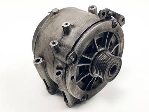 Used Alternator MERCEDES-BENZ C-CLASS (W203) C 180 Kompressor (203.046) (143 hp) 30800872
