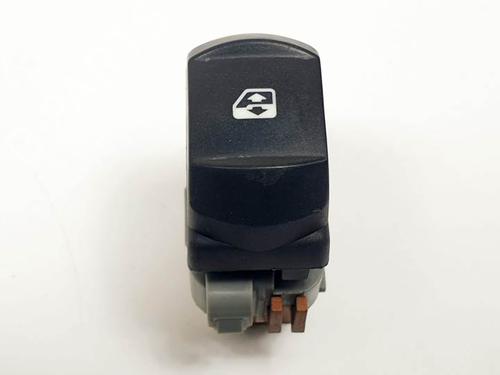 Used Right front window switch RENAULT MEGANE II (BM0/1_, CM0/1_) 1.5 dCi (BM1F, CM1F) (86 hp) 25139806