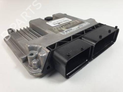 Used Engine control unit (ECU) AUDI A4 B8 (8K2) 2.0 TDI (143 hp) 30655101