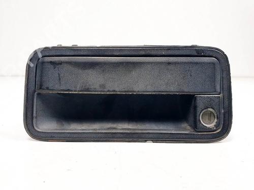 Used Front left exterior door handle GMC YUKON [1991-2000]  26145460