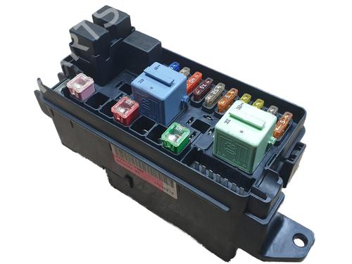 Used Fuse box Fuse box 37286966 37286966