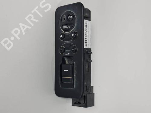 Used Right rear window switch Right rear window switch LAND ROVER RANGE ROVER SPORT I (L320) 3.6 D 4x4 (272 hp) 7043136 7043136
