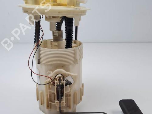 Used Fuel pump RENAULT KANGOO Express (FC0/1_) 1.5 dCi (FC07, FC1R) (65 hp) 28059686