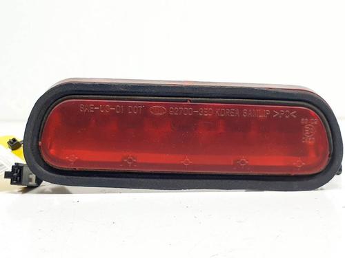 Used Third brake light Third brake light KIA SORENTO I (JC) 2.5 CRDi 4WD (140 hp) 16500093 16500093