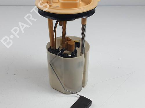 Used Fuel pump Fuel pump SEAT ALTEA (5P1) 1.9 TDI (105 hp) 28388511 28388511