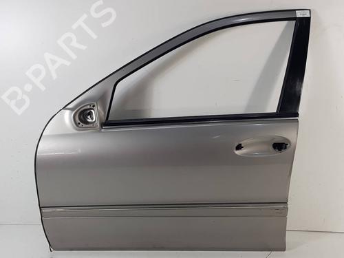 Used Left front door Left front door MERCEDES-BENZ C-CLASS (W203) C 200 Kompressor (203.042) (163 hp) 40176800 40176800