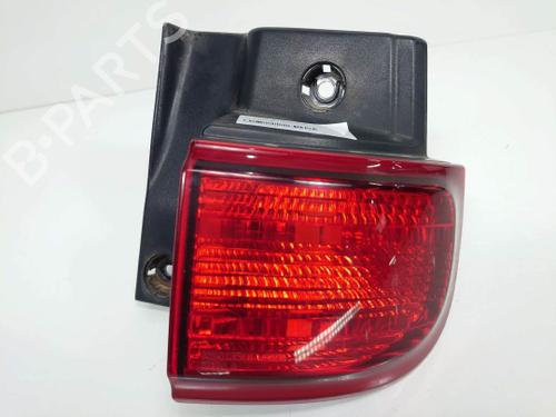 Used Right taillight Right taillight NISSAN ELGRAND (E51) 3.5 AWD (NE51) (241 hp) 40177192 40177192
