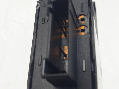 Right front window switch BMW 3 (E46) 320 d | BP29875192I26