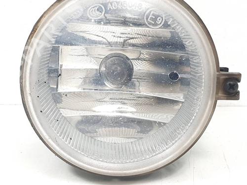 right-front-fog-light-chrysler-grand-voyager-v-rt-2007-39745724 main image