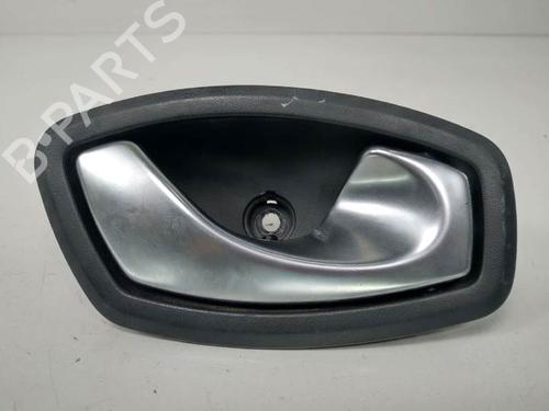 Used Front right interior door handle RENAULT MEGANE III Hatchback (BZ0/1_, B3_) 1.5 dCi (106 hp) 8179296