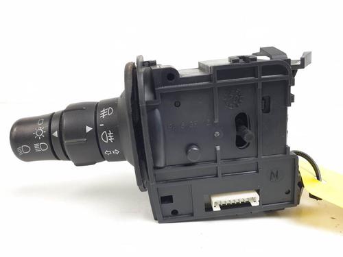 Used Headlight switch Headlight switch RENAULT SCÉNIC II (JM0/1_) 1.9 dCi (JM0G, JM12, JM1G, JM2C) (120 hp) 27512965 27512965