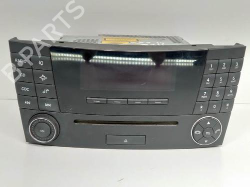 Used Radio MERCEDES-BENZ E-CLASS (W211) E 270 CDI (211.016) (177 hp) 7834179