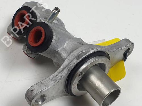 Used Brake master cylinder PEUGEOT 2008 I (CU_) 1.2 PureTech 82 (82 hp) 29907954