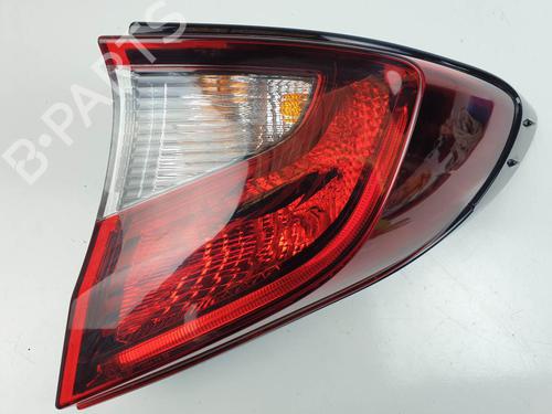 right-taillight-toyota-c-hr-_x1_-2016-24340942 main image