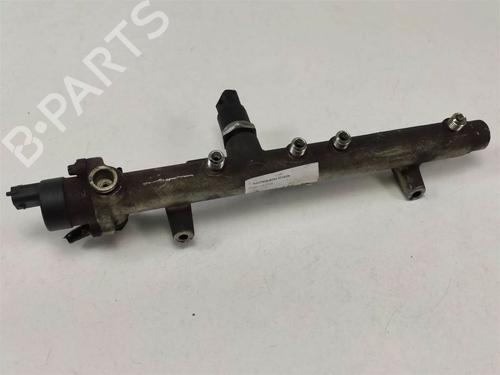 Used Injection rail Injection rail HYUNDAI ACCENT I (X-3) [1994-2002] 9589937 9589937