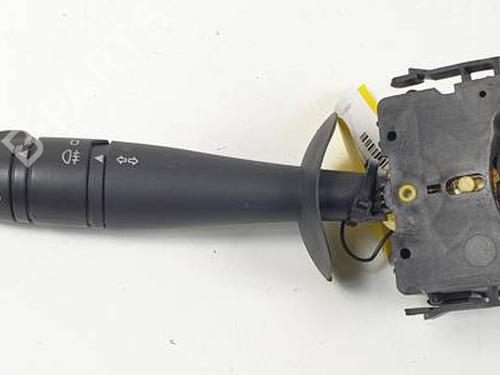 Used Headlight switch RENAULT TRAFIC II Van (FL) 2.0 dCi 115 (FL01, FL0U, FL00, FL0H, FL0M) (114 hp) 30801056
