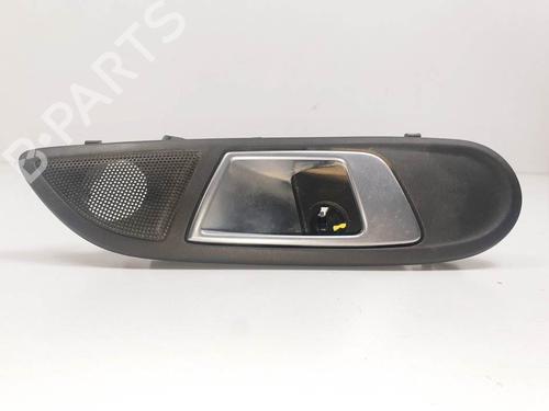 Used Front right interior door handle Front right interior door handle FORD FIESTA VI (CB1, CCN) 1.0 EcoBoost (100 hp) 15216820 15216820
