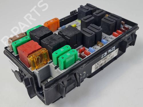 Used Fuse box Fuse box OPEL CORSA D (S07) 1.4 (L08, L68) (90 hp) 34513360 34513360