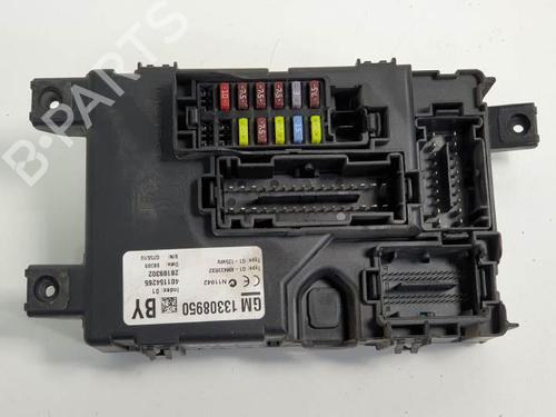 Zekeringkast OPEL CORSA D (S07) 1.3 CDTI (L08, L68) (75 hp) 6858687
