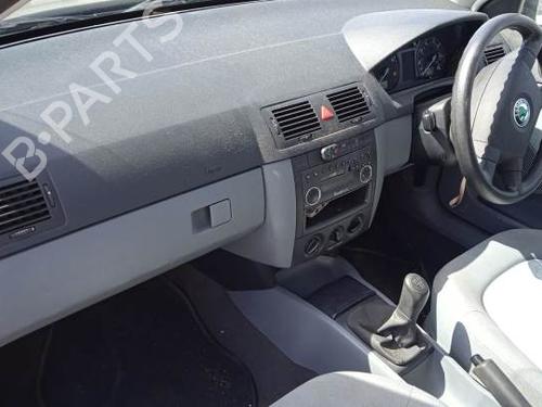 Engine control unit (ECU) SKODA FABIA I (6Y2) 1.9 TDI | BP8397740M57 