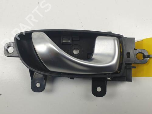 Højre bagtil invendig håndtag INFINITI Q50 50 D (170 hp) 24915170