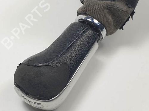 Gear lever TOYOTA COROLLA (_E12_) 2.0 D-4D (CDE120R, CDE120L_) | BP18118167M90 