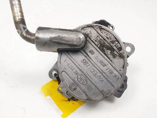 Vacuum pump MERCEDES-BENZ C-CLASS (W202) C 200 D (202.120) | BP17165275M80 
