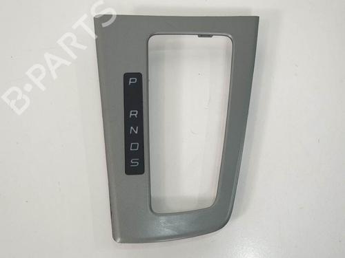 Used Shift knob Shift knob FORD FOCUS III 1.6 Ti (125 hp) 13954015 13954015