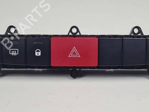Used Warning switch PEUGEOT BOXER Van 2.0 BlueHDi 130 (130 hp) 30763335